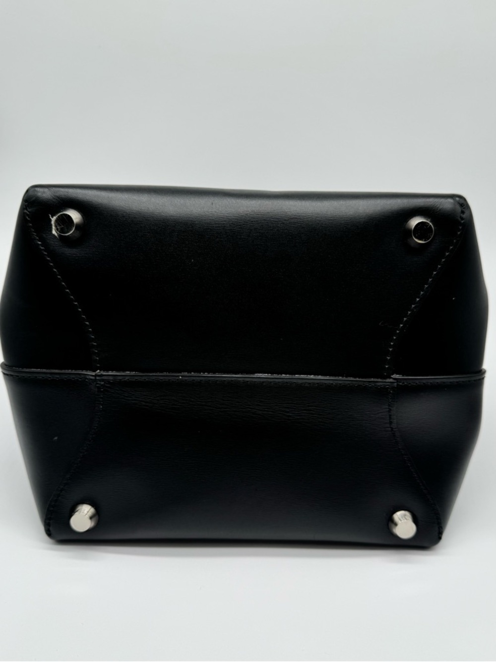 Longchamp Roseau Black Leather Handbag - Picture 5 of 12